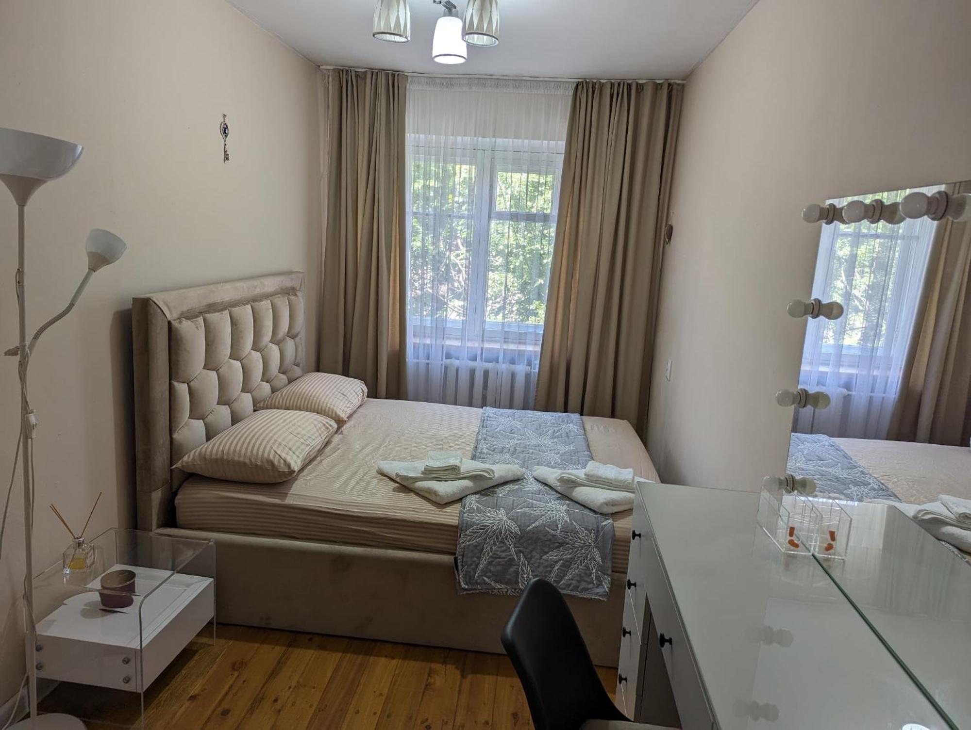 Moonflower Residence 4645 Bisjkek Buitenkant foto